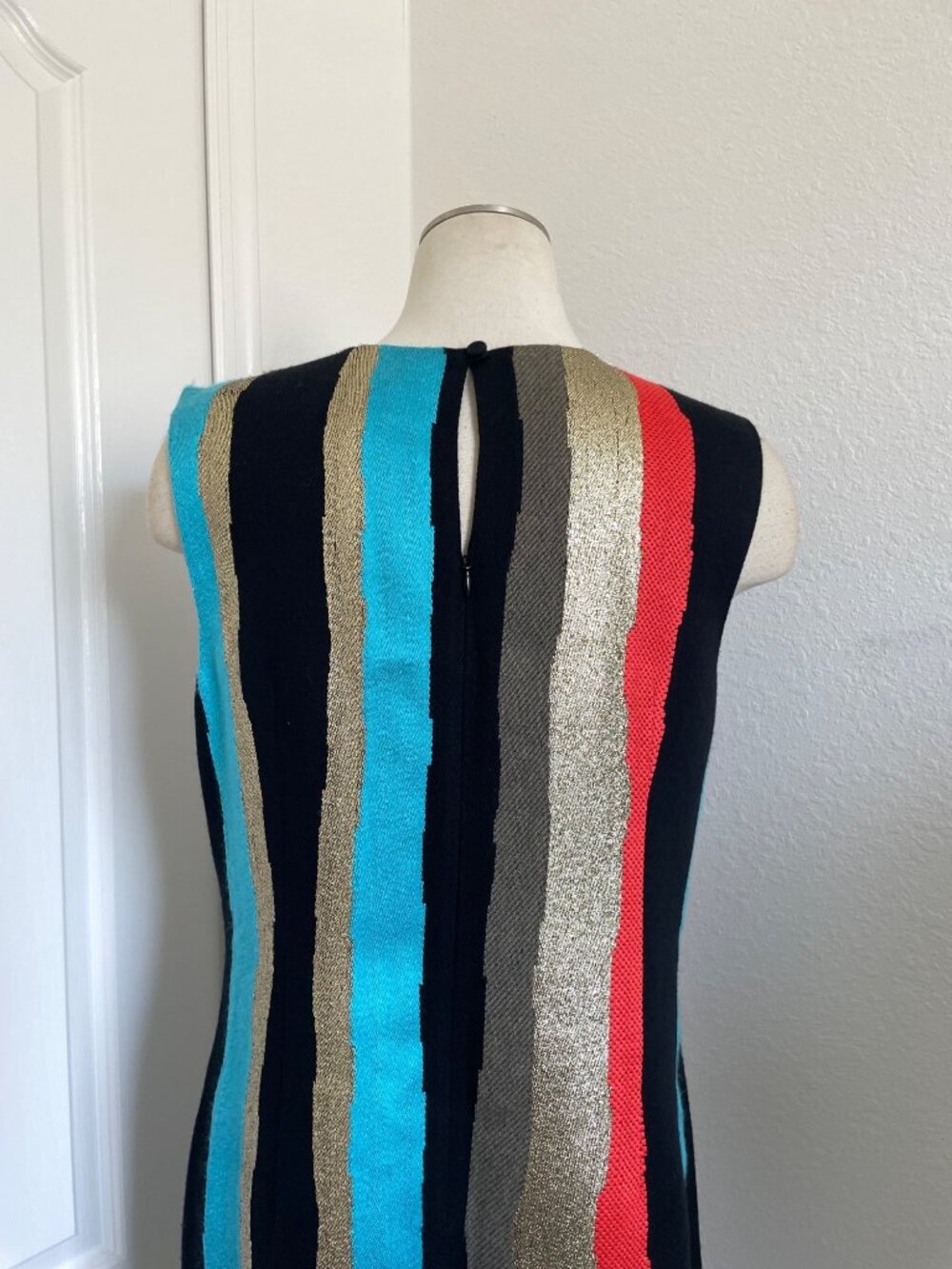 Milly Women's Black Sleeveless Metallic Striped Colorful Mini Dress Size Large - Picture 8 of 13